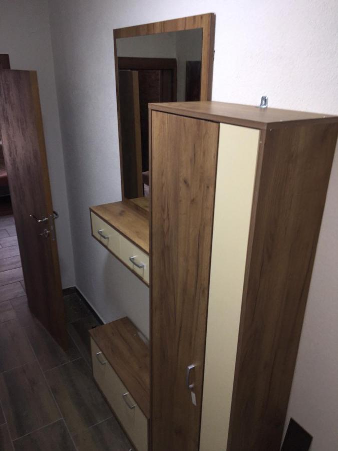 Guest House Markovic Lovcen 采蒂涅 外观 照片